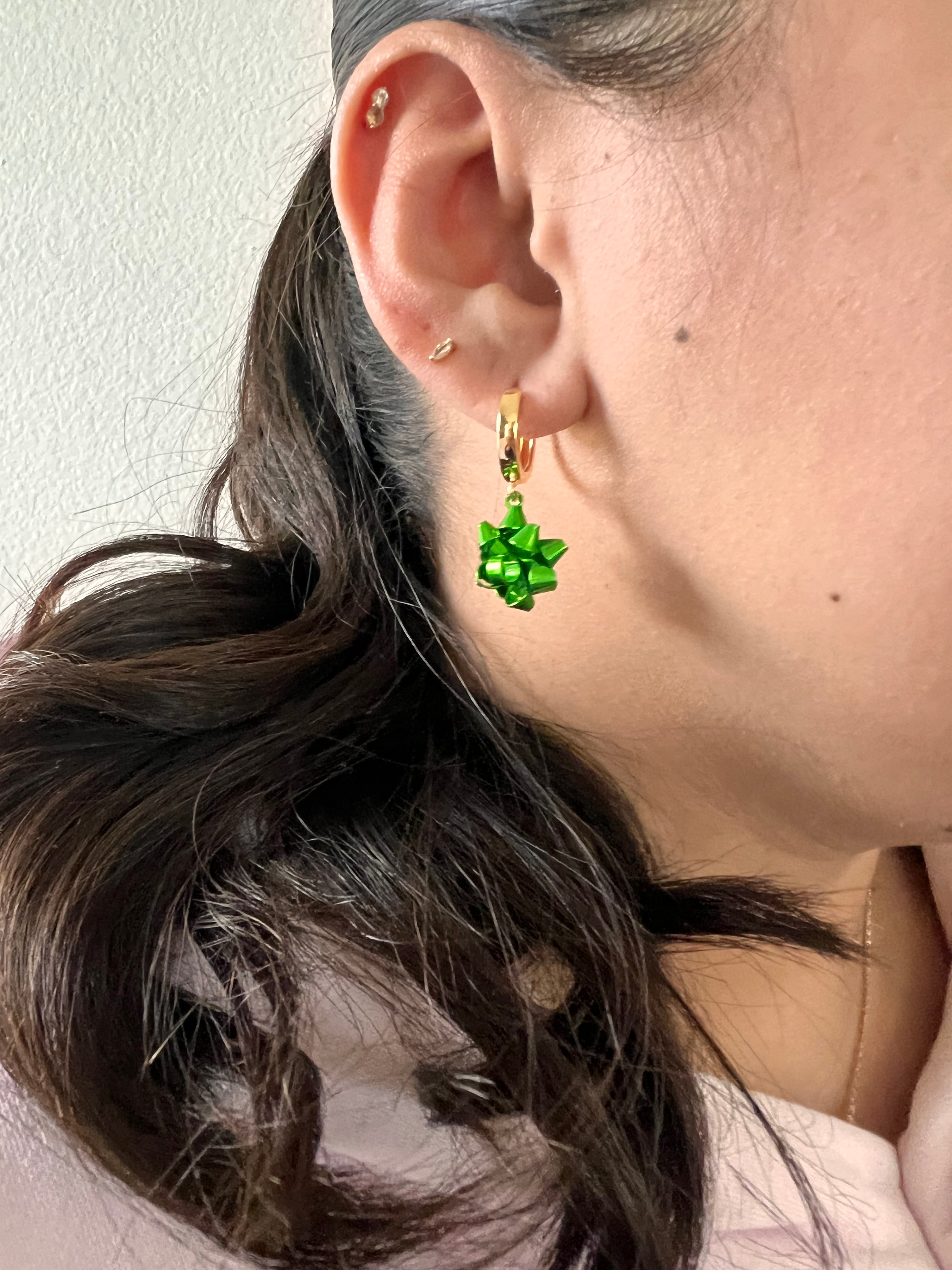 Put a Bow On It Huggies